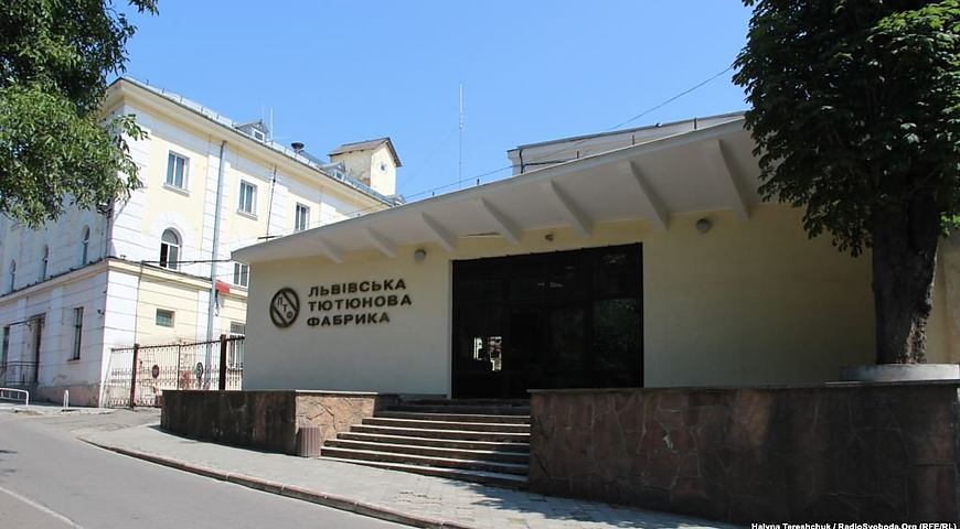 Як тютюнові гіганти намагаються витіснити з ринку №26 у топ платників податків України