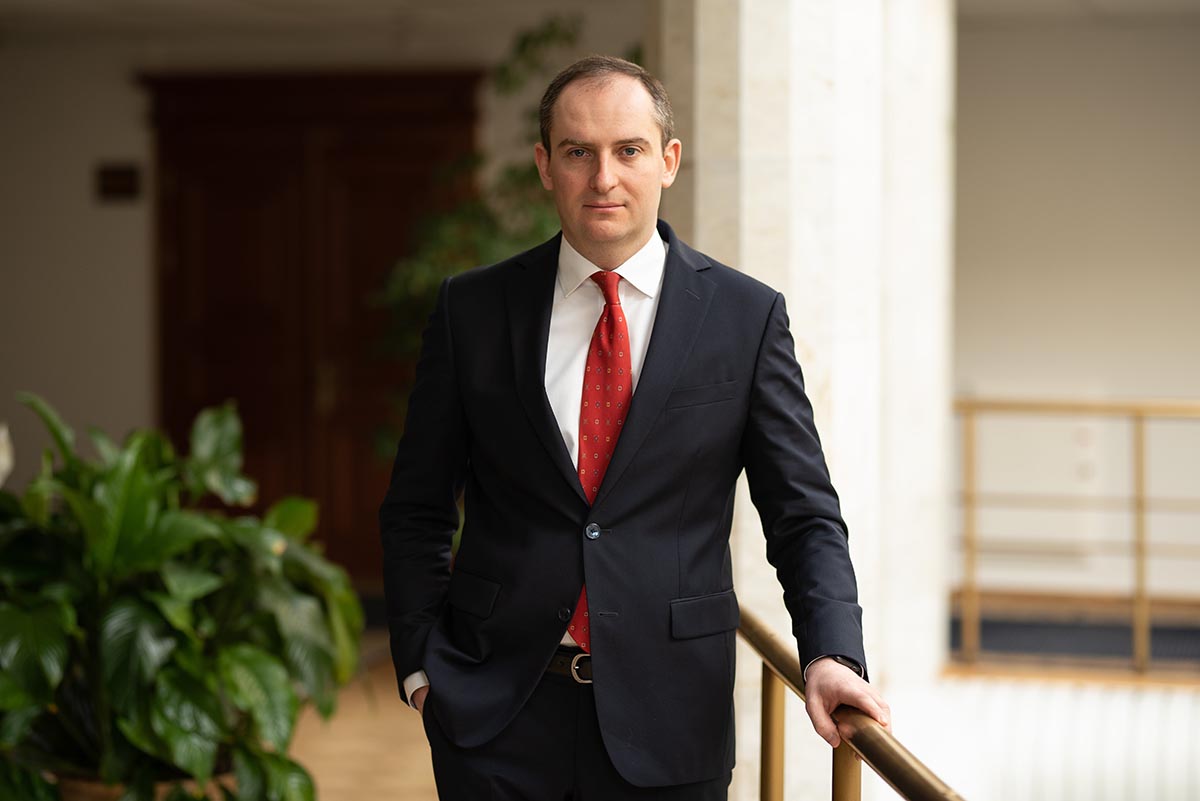 Сергей Верланов: Надо работать по закону или не работать вообще