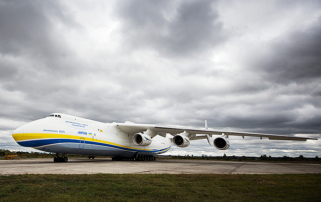 Руководитель "Авиалиний Антонова": Чтобы принимать лоукостеры, нам необходим примерно миллиард гривен