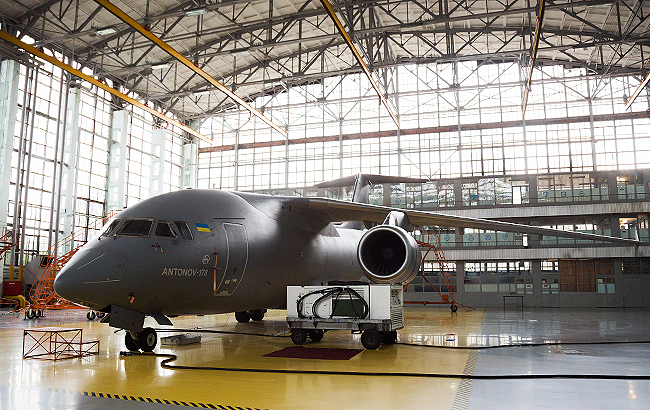 Руководитель &quot;Авиалиний Антонова&quot;: Чтобы принимать лоукостеры, нам необходим примерно миллиард гривен