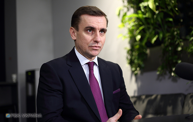 Заступник глави АП Костянтин Єлісєєв: Москва істерично боїться введення миротворчої місії на Донбас