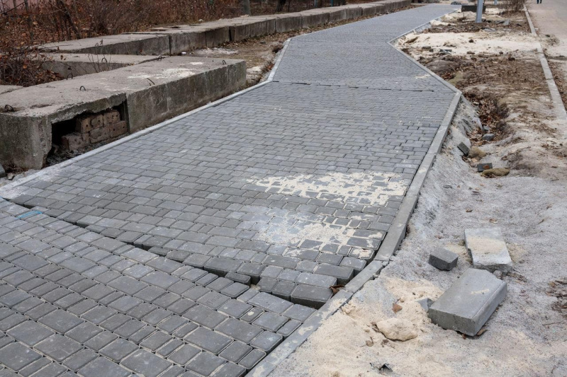 Корупція з великої дороги. Як Олійник контролював держпідряди в Дніпропетровській області