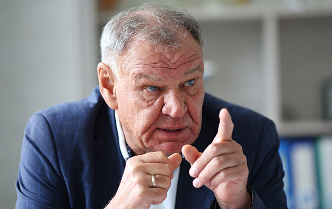 Руководитель &quot;Авиалиний Антонова&quot;: Чтобы принимать лоукостеры, нам необходим примерно миллиард гривен