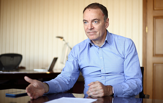 Глава правления "Укрнафты" Марк Роллинc: Компании грозит банкротство