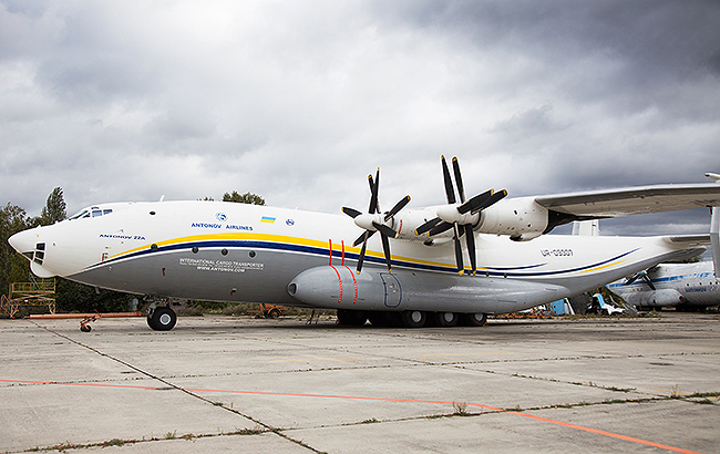 Руководитель "Авиалиний Антонова": Чтобы принимать лоукостеры, нам необходим примерно миллиард гривен