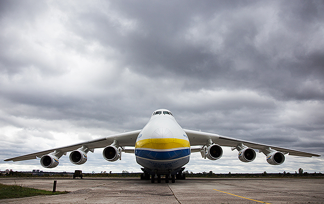 Руководитель "Авиалиний Антонова": Чтобы принимать лоукостеры, нам необходим примерно миллиард гривен