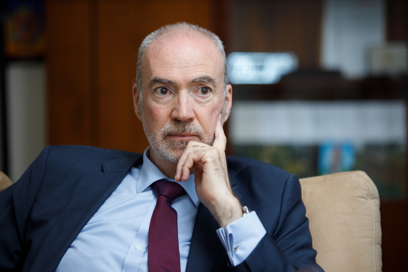 Посол Франции Этьен де Понсен: Сначала – Донбасс, а Крым будет потом