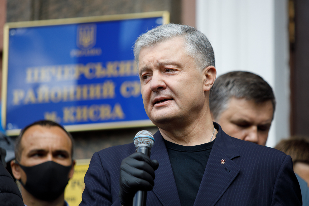 Выход из кадра. Зачем Зеленскому санкции против "каналов Медведчука" и чего ждать дальше