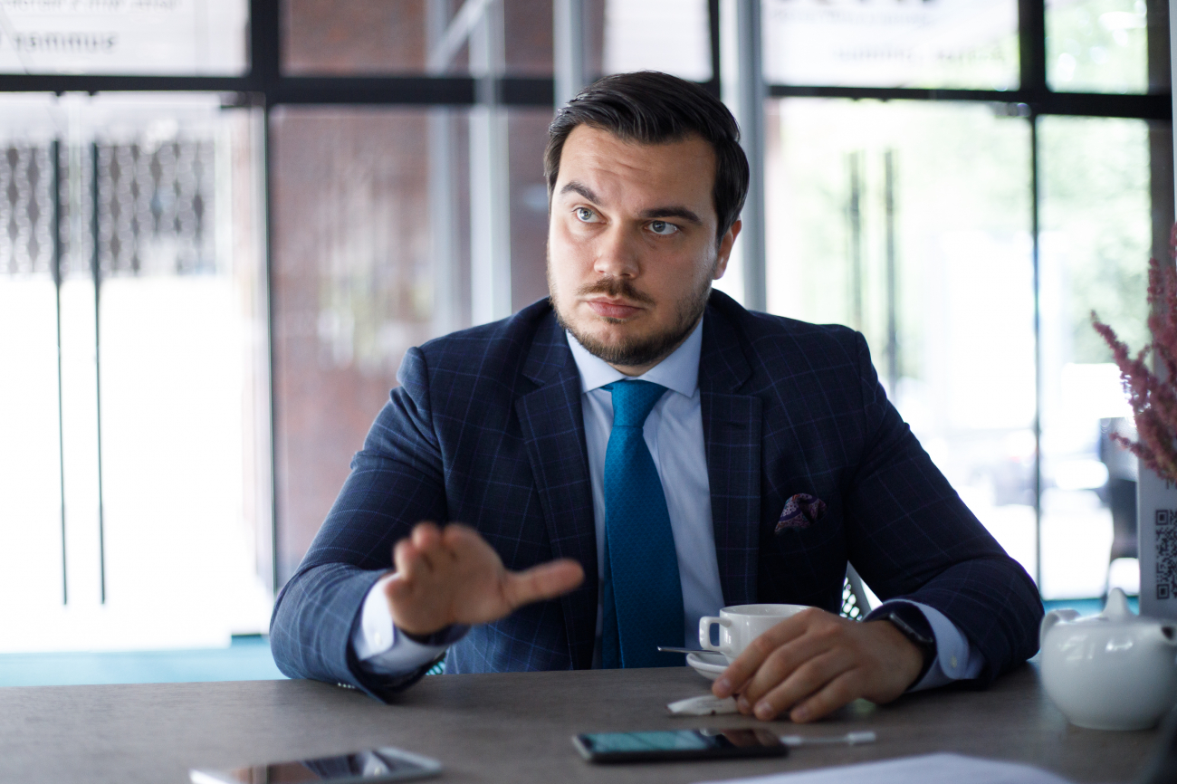 Дмитрий Наталуха: Мы не можем с закрытыми глазами подписывать все, на чем есть штамп ЕС