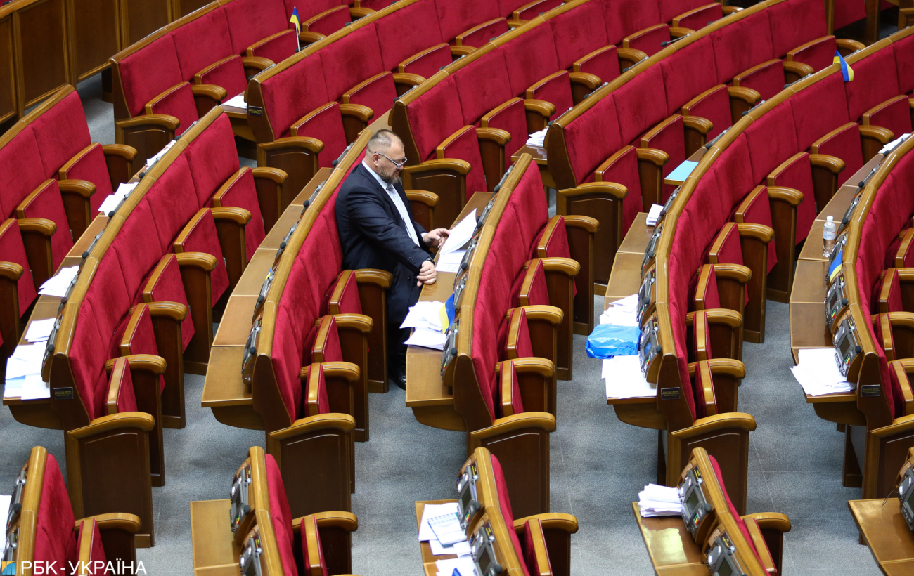 Битва за округа. Кто из политиков сразится за вакантные места в Раде