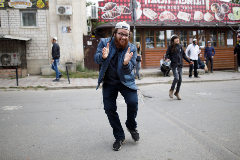 "Ми страждали достатньо". Як хасиди в Умані відзначають Рош ха-Шана під час пандемії