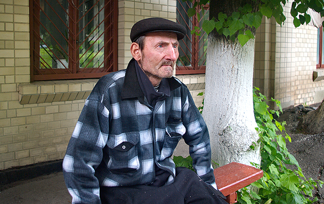 Пока гром не грянет: в каких условиях живут постояльцы домов престарелых