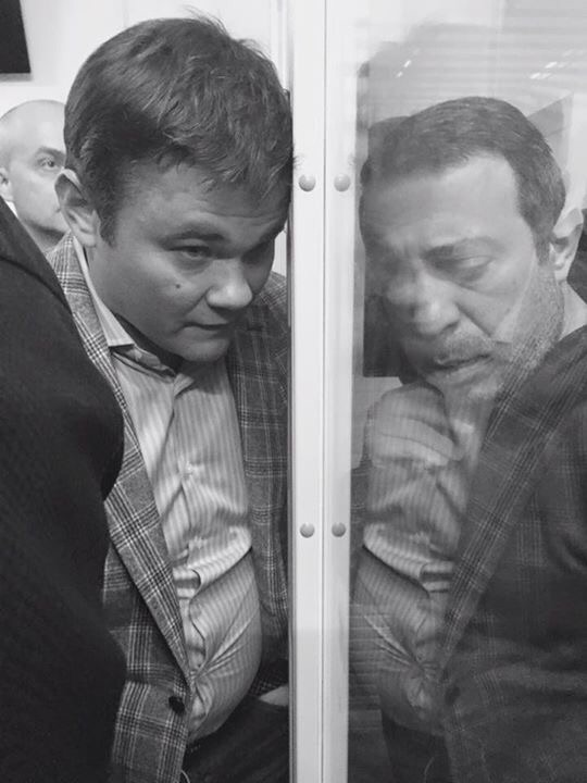 Служить народу будут те же: зачем Зеленскому чиновник из правительства Азарова