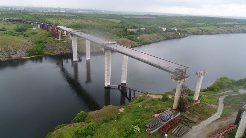 &quot;Велике будівництво&quot; президента: чи допоможуть нові дороги поліпшити якість життя