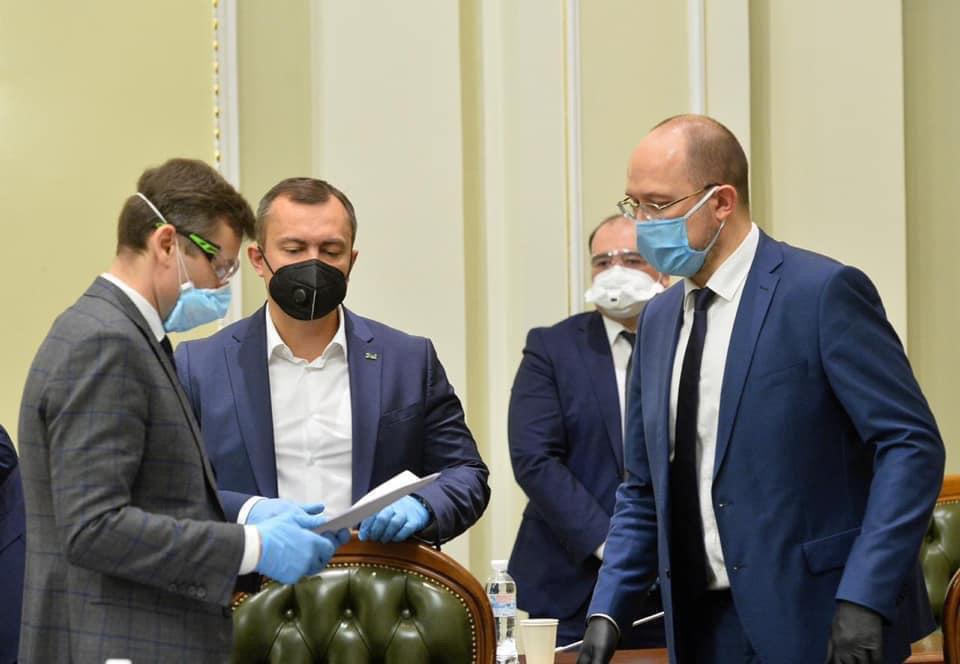 Юрій Арістов: Ми не можемо допустити дефолт, це суттєво пригальмує відновлення економіки