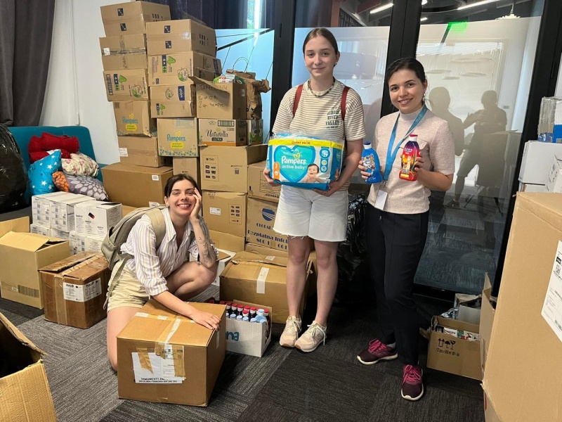 Миллиарды в помощь. Как бизнес стал надежным тылом для армии и государства