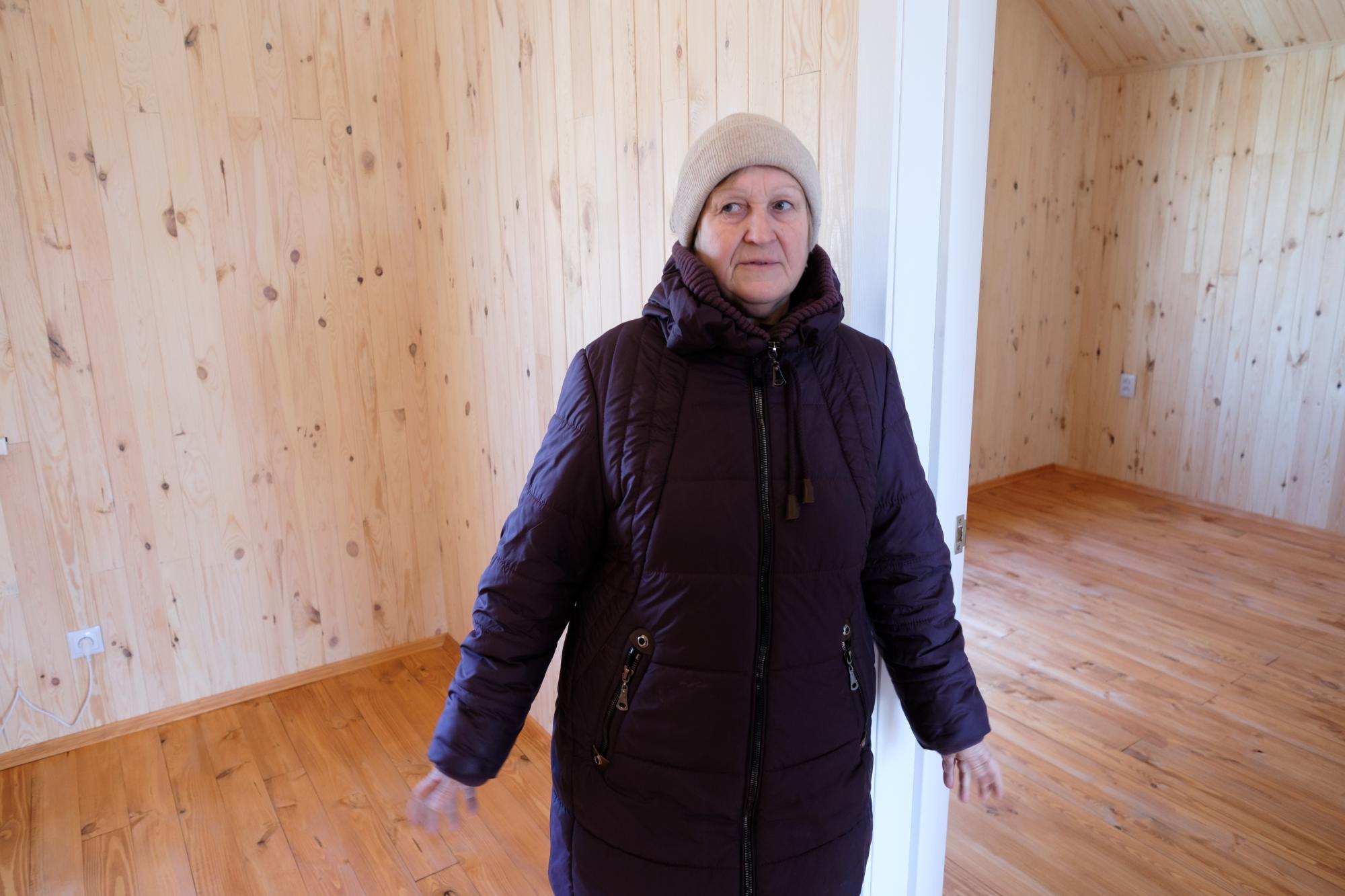 Дом с нуля за месяц. Как семьям Киевщины возвращают жилье, которое разрушила Россия