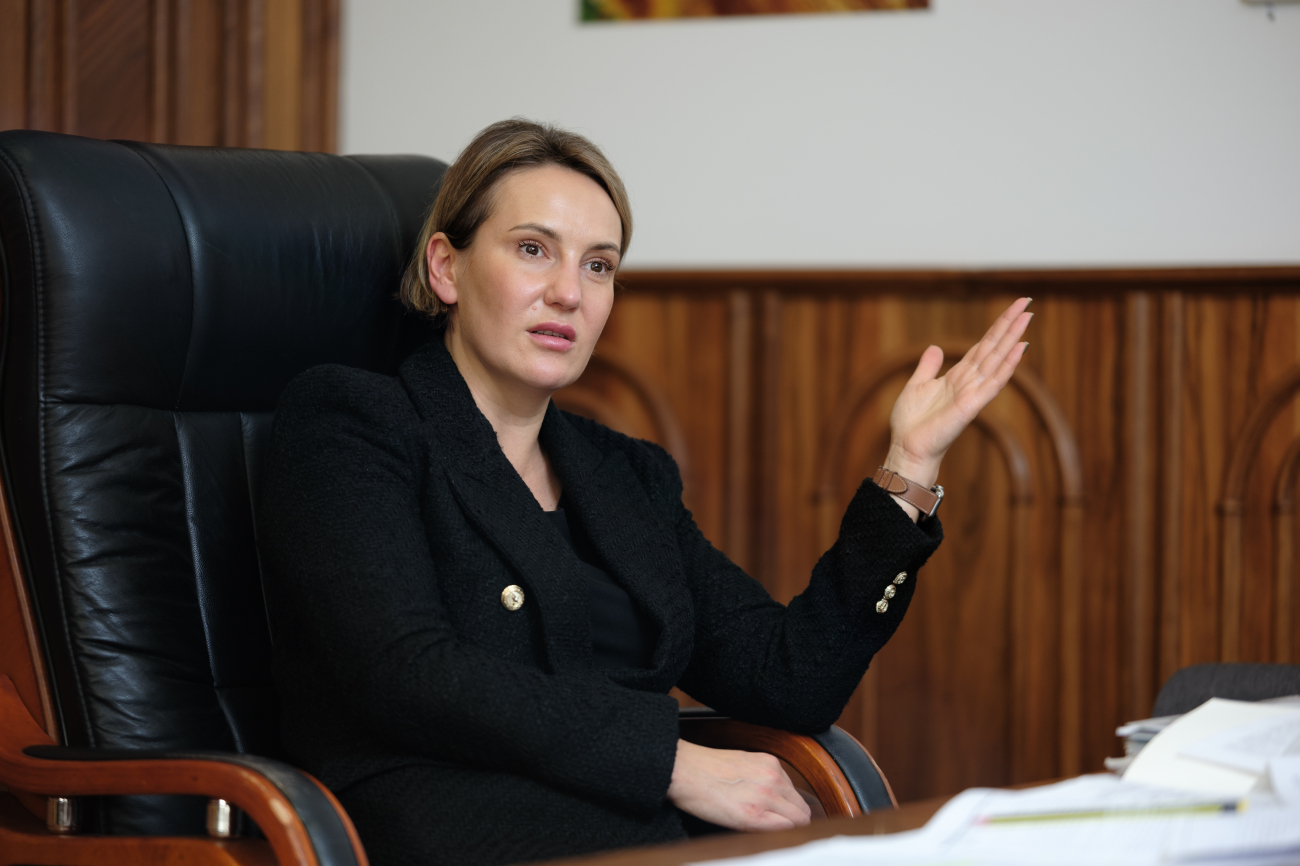 Алла Басалаєва, голова Держаудитслужби: Наша мета – щоб українці, постраждалі від війни, прожили цю зиму у відремонтованих оселях