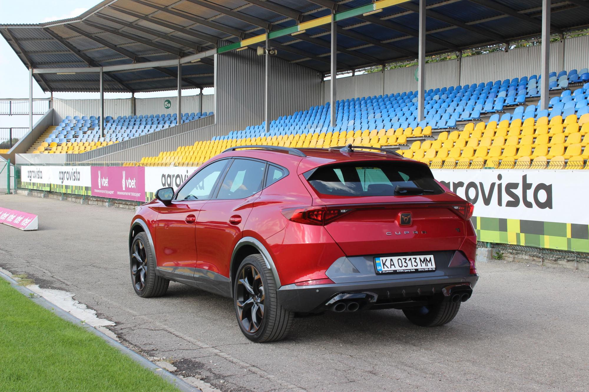 Тест-драйв Cupra Formentor: переваги та недоліки спортивного кросовера