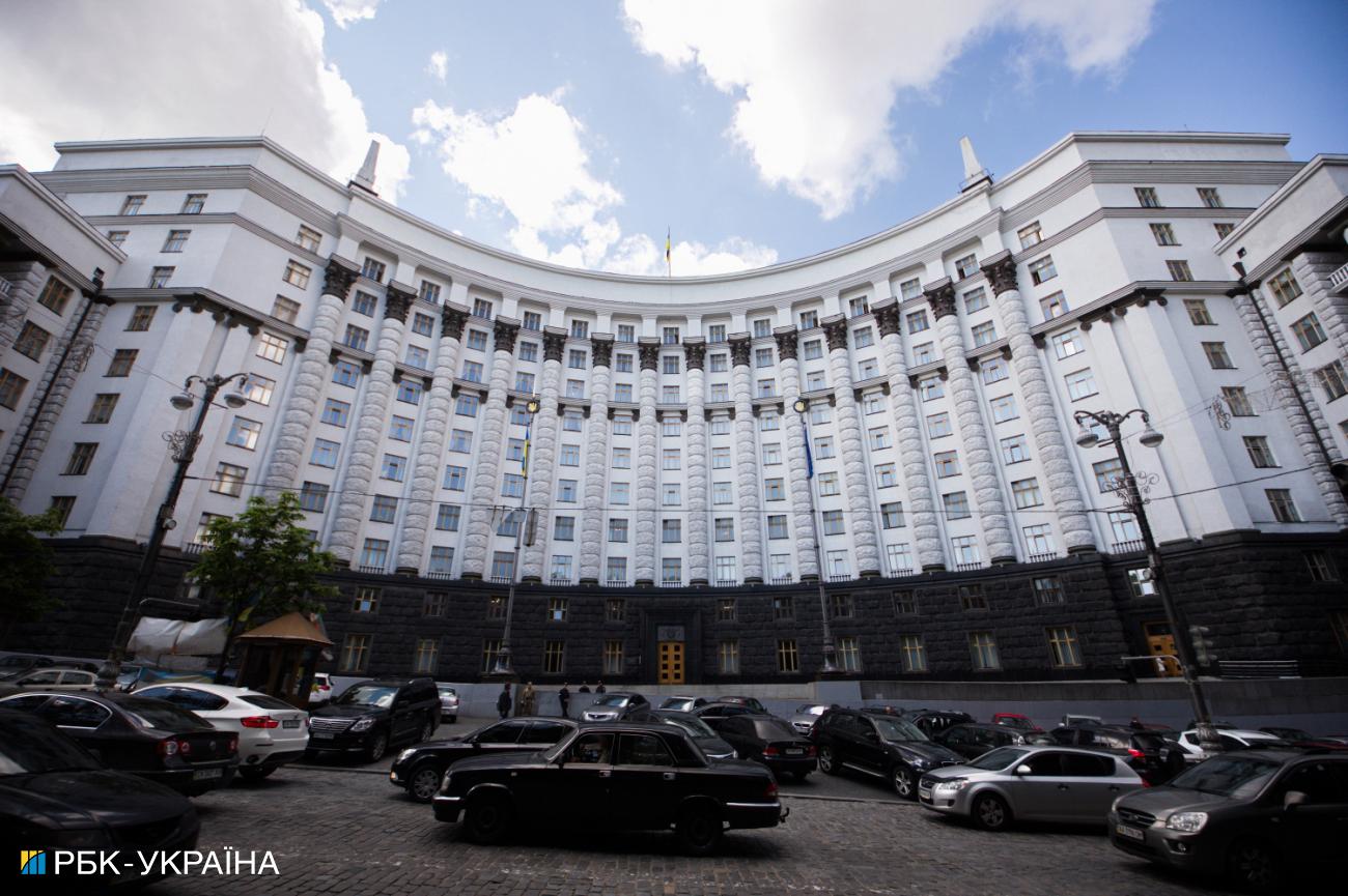 Бюджетный коллапс. К чему приведут неправильные прогнозы и бездеятельность Минфина