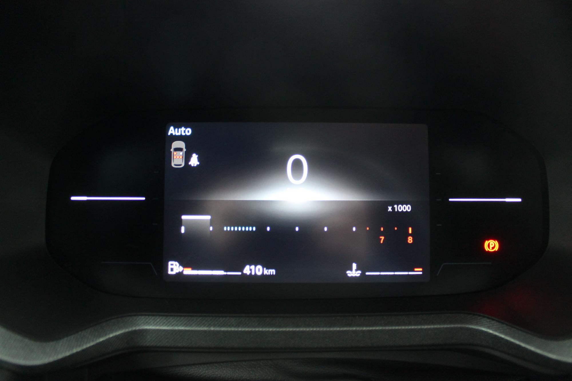 Тест-драйв нового Renault Duster: популярний кросовер перетворили на гібрид