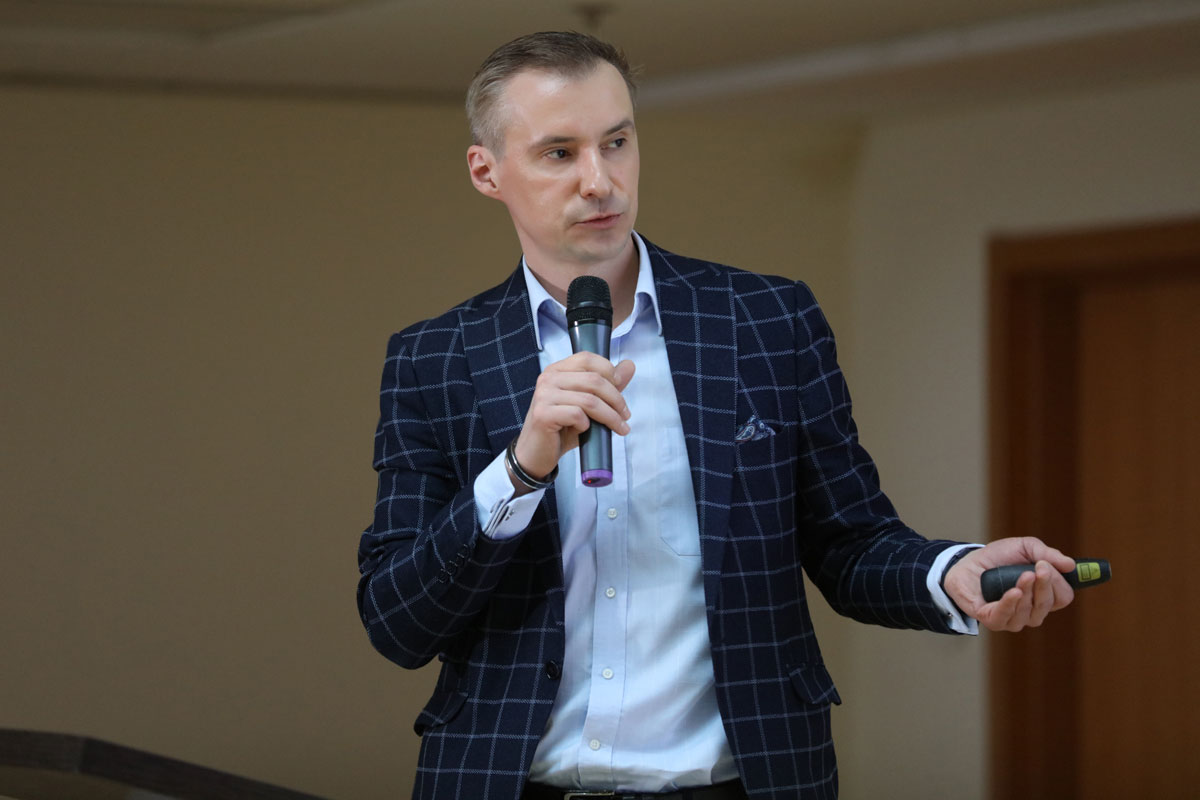 Медицинские данные украинцев: кто может смотреть вашу историю болезней и защищена ли она от &quot;слива&quot;