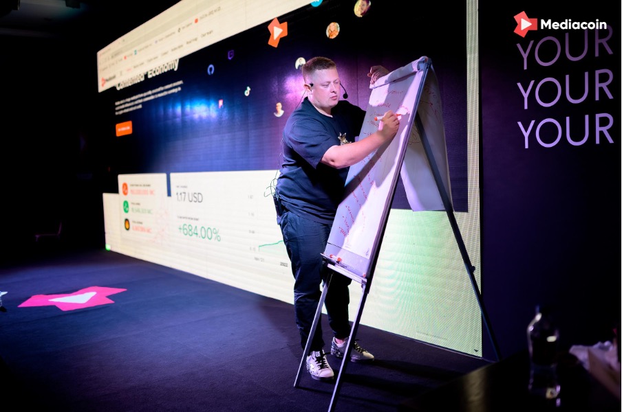 Денис Тищенко и Ицхак Пинтосевич о лидерстве в криптовалюте, NFT и метавселенных