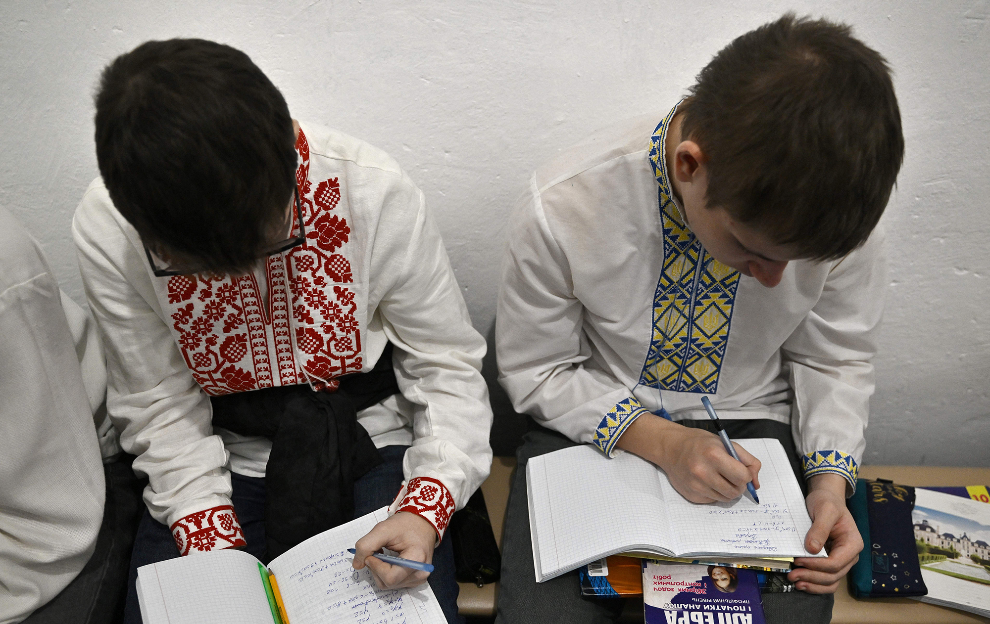 Уроки між тривогами. Як в Україні будуть працювати школи і до чого готуватися батькам