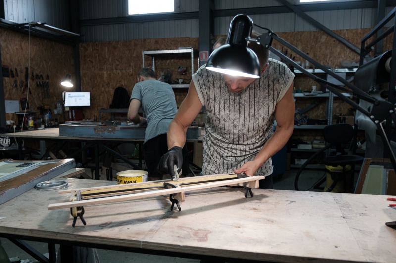 Вбивчі &quot;пташки&quot;. Як в Україні виготовляють дрони для ЗСУ