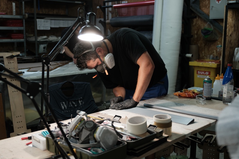 Вбивчі &quot;пташки&quot;. Як в Україні виготовляють дрони для ЗСУ