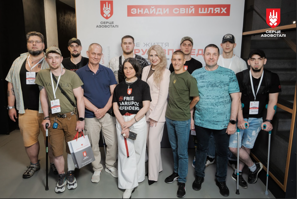 Чому ветеранам важко знайти свій шлях у цивільному житті: досвід проєкту "Серце Азовсталі"